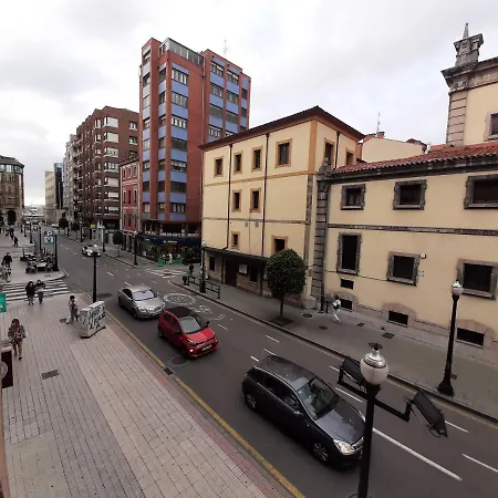 Puerto Deportivo Centro - Wifi Хіхон